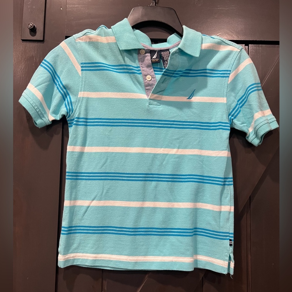 * 4/$20
Blue Nautica Shirt Size L 14-16 (see small stains on back)